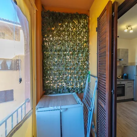 Tilly By Domusaway דירה