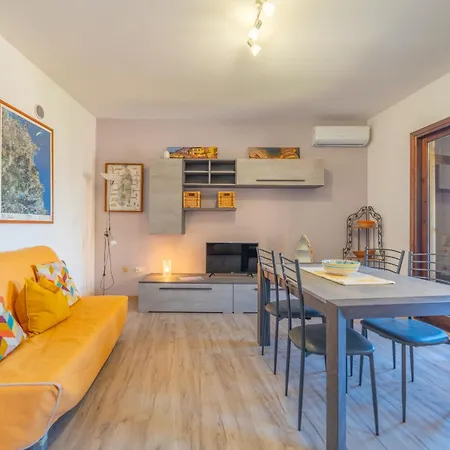 Tilly By Domusaway Apartamento